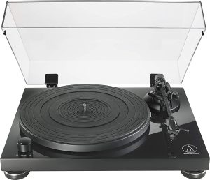 Audio-Technica AT-LPW30TK Fully Manual Belt-Drive Turntable, 2 Speed, Adjustable Dynamic Anti-skate Control